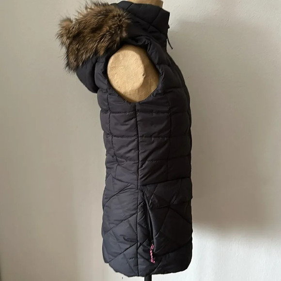 The North Face XS Nitchie Insulated Vest - Women's excellent pre used condition - Picture 8 of 9